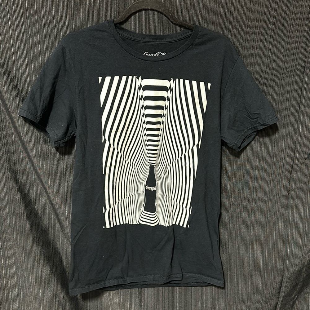 Coca Cola‎ Shirt Adult M Black
Graphic 3d Coke Bottle Maze